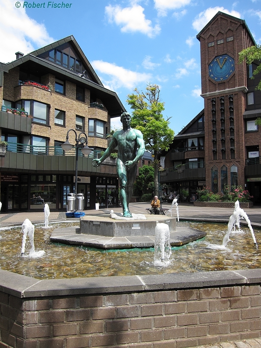 Leben in Düsseldorf wie hier in Kaiserswerth ist schön, aber die Immobilienpreise steigen immer weiter.