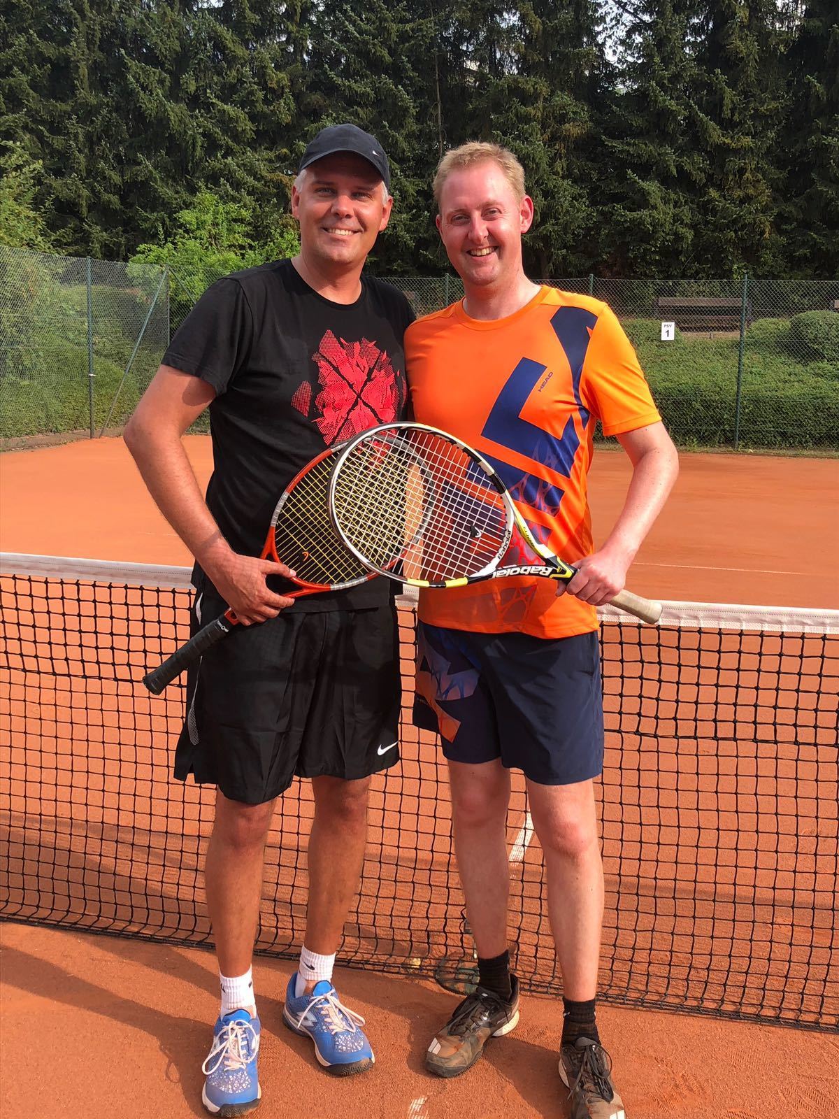 Endspiel im Herreneinzel :Jens Herrmann und Stefan Ruppert-Dombach
