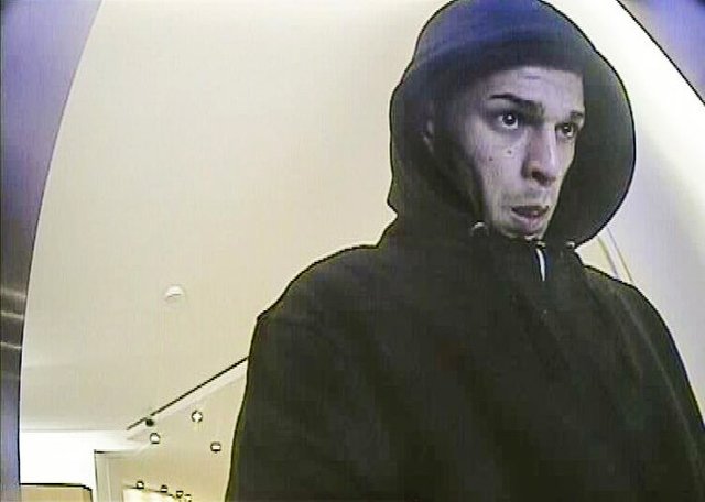 Wer Ist Er Vergewaltigung In Essen Wer Kennt Diesen Mann Die Fahndung Im Detail - hywxdxk