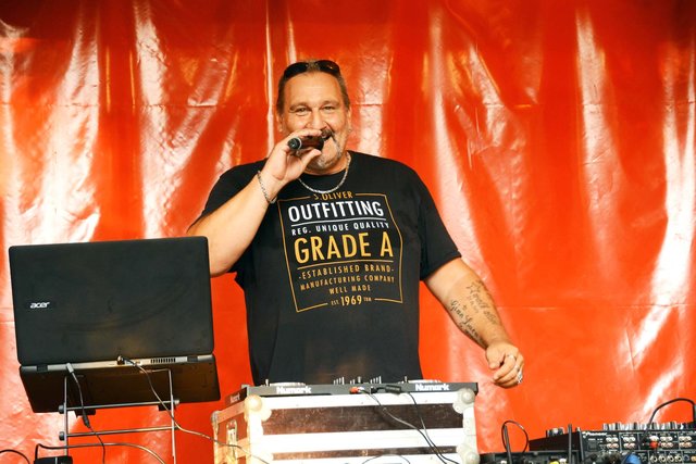 DJ Diego. | Foto: Schmitz