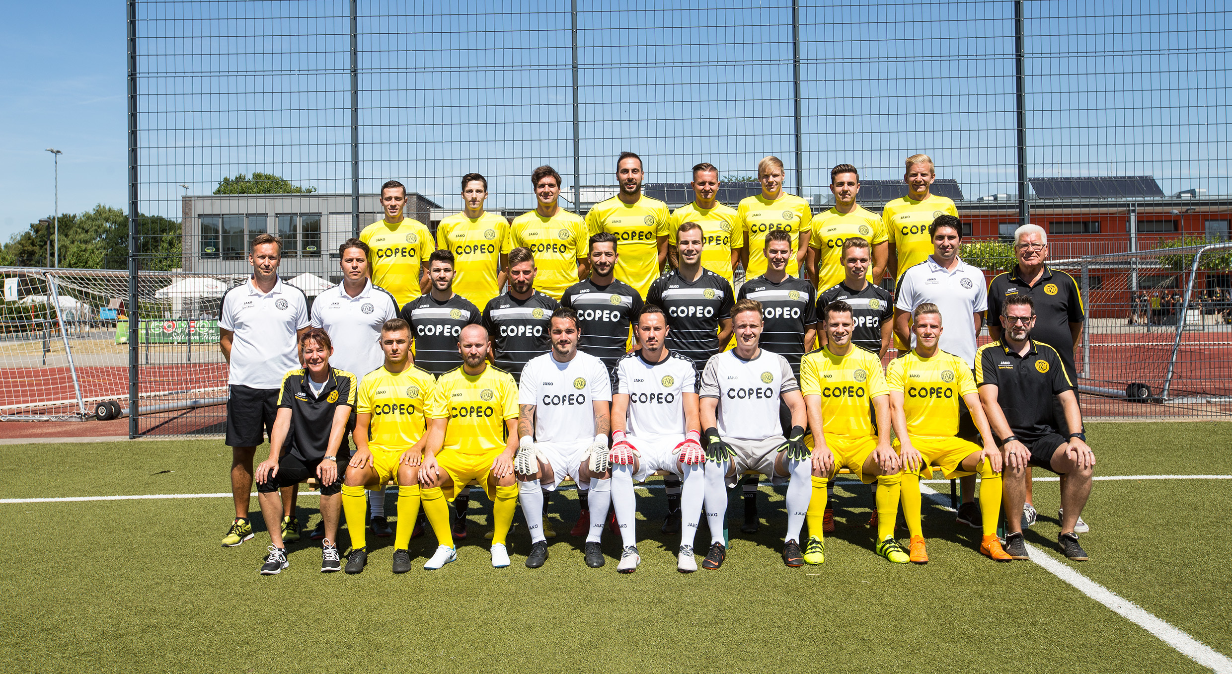 Mit diesem Kader geht Aufsteiger Grafschafter SV Moers in die Landesliga-Saison, die am 10. August mit dem Heimspiel gegen den ESC Rellinghausen beginnt.