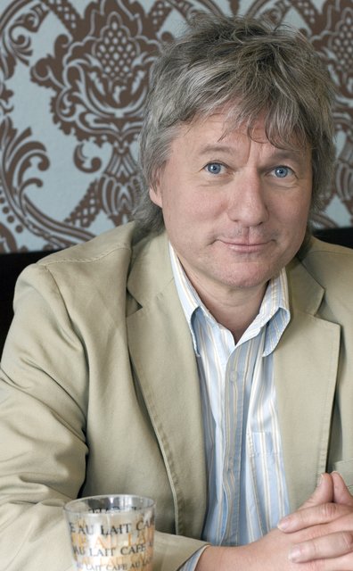 Auch in Voerde bissig: Kabarettist Jürgen Becker