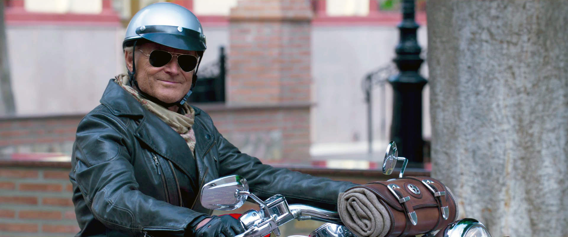 Terence Hill macht in Essen für die Vorstellung seines neuen Films "Mein Name ist Somebody - Zwei Fäuste kehren zurück" halt. Foto: KSM GmbH/Vertrieb 24 Bilder
