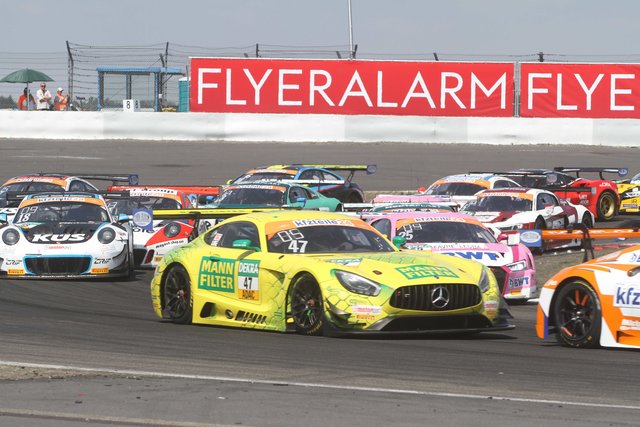 Maximilian Götz im Mercedes AMG GT3 mit der Startnumme 47 | Foto: Yvonne Bohrer / Motorracetime.de