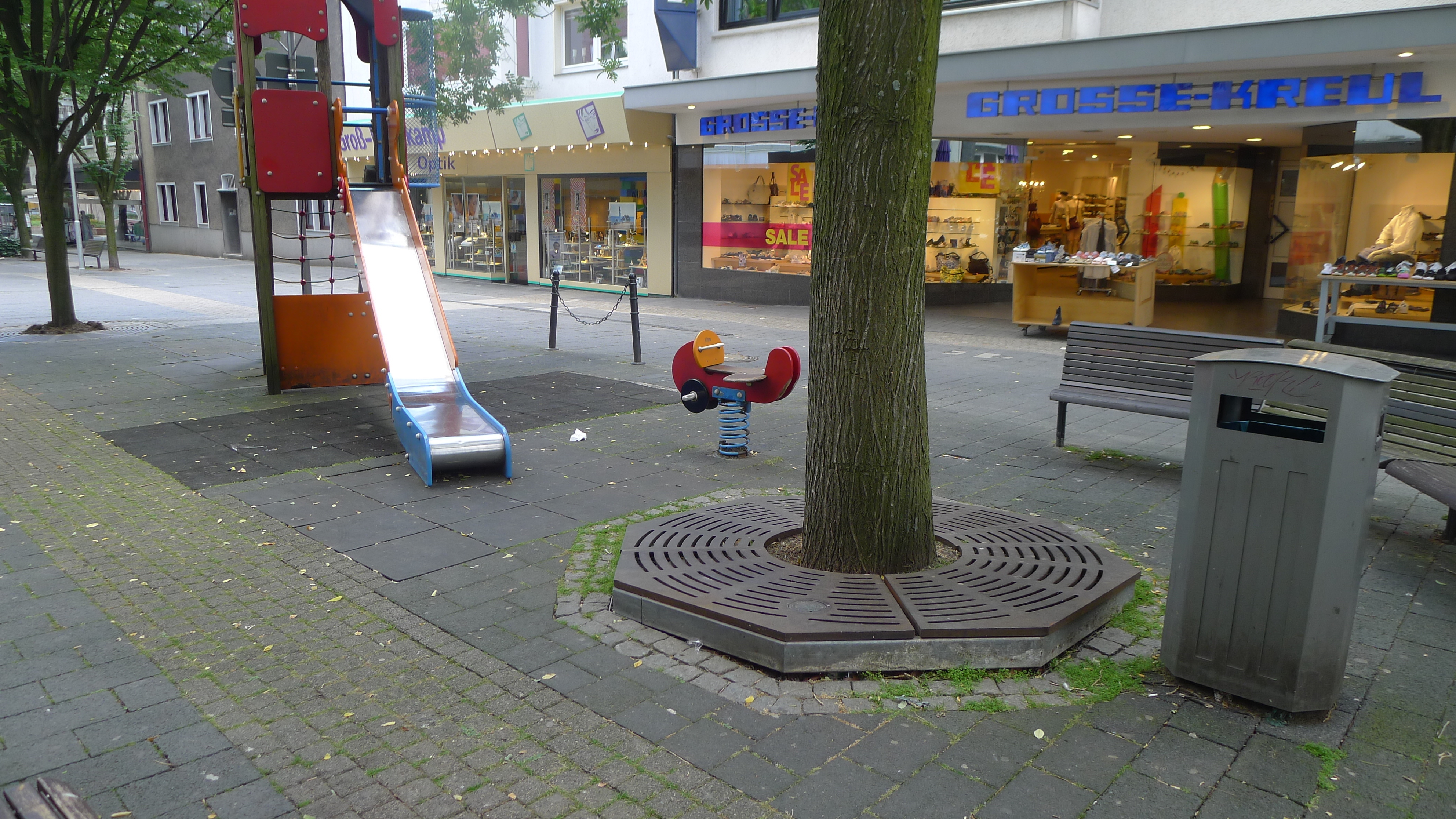 Unfallgefahr Spielplatz Goethestraße