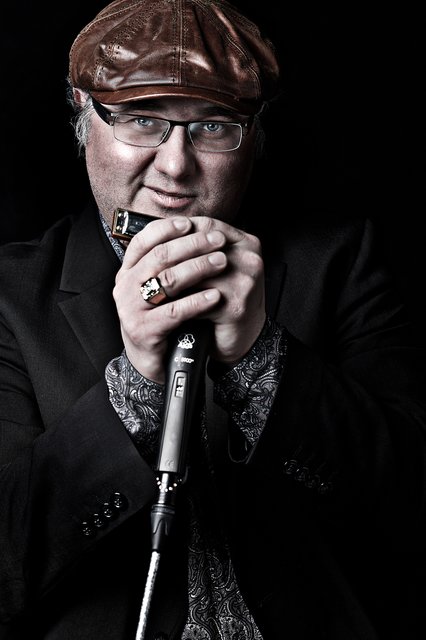 Mit dabei sind auch „Chris Kramer & Friends“, Freitag und Samstag jeweils 19 Uhr und 21 Uhr in der Rohrmeisterei.