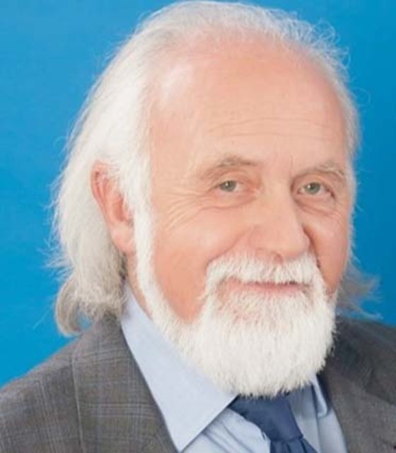 GFL-Schulexperte Kunibert Kampmann: "Der bisher geplante Neubau mit nur zwei Geschossen reicht bei Weitem nicht aus."