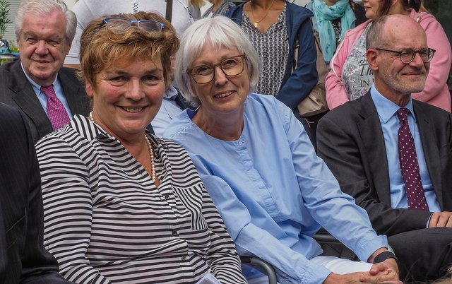 Annette Müller und Gaby Simon-Wagner: Die langjährige Fachbereichsleitung und ihre Nachfolgerin.
