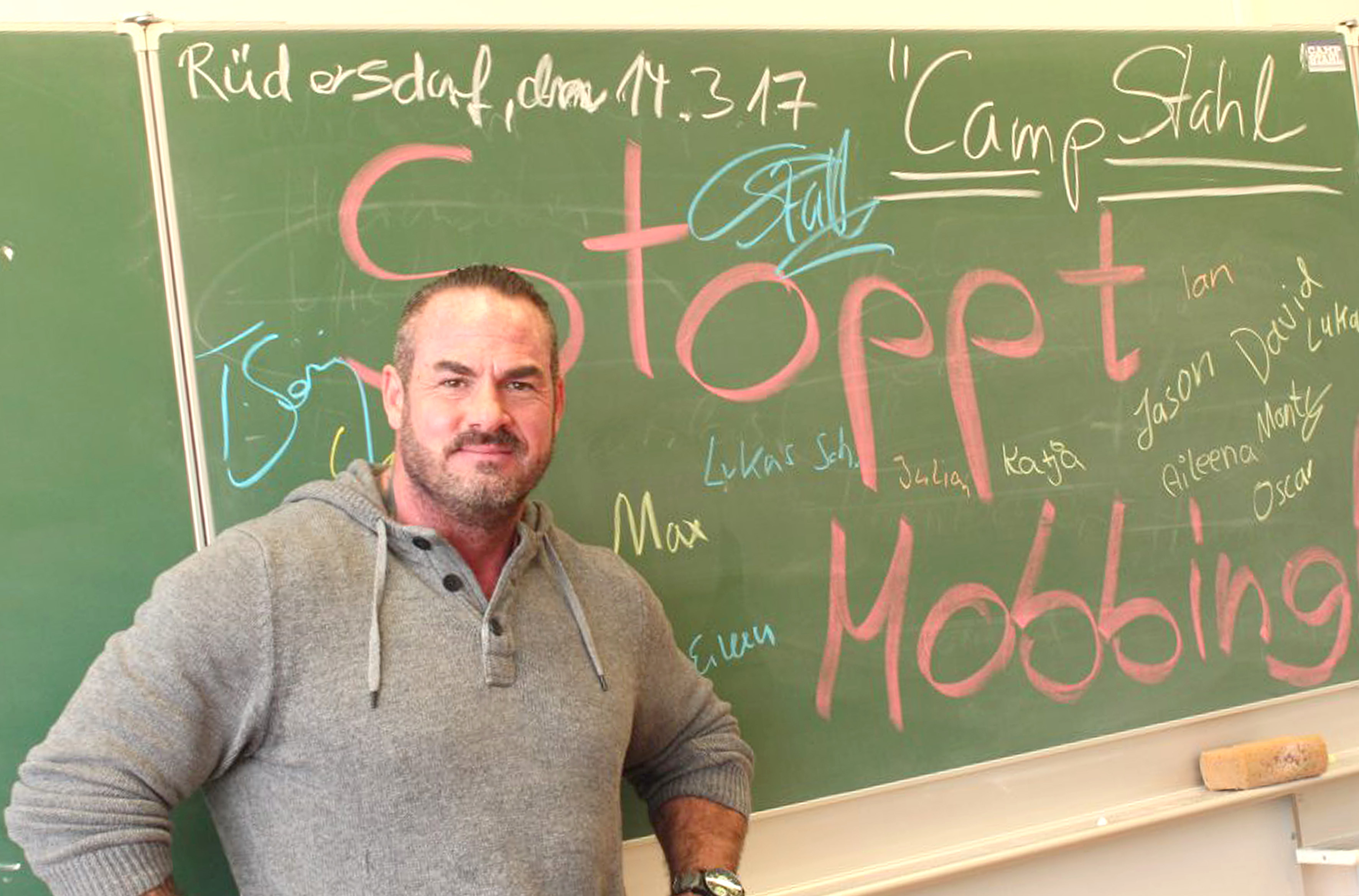Carsten Stahl stellt sich mit Erfolg der Gewalttätigkeit von Jugendlichen entgegen. Foto: Camp Stahl