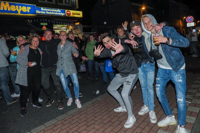 Feierlaune herrschte auch rund um Himmelpforten. | Foto: Debus-Gohl