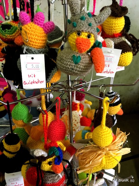 Wunderschöne Handarbeiten