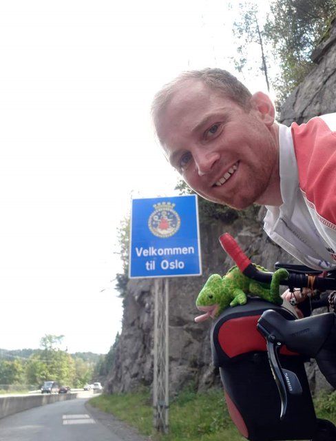 Wie hier in Oslo immer mit dabei: "Leo", das Chamäleon.