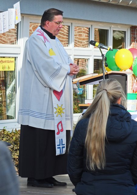 Stola mit Malerei der Schüler