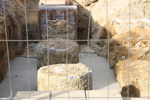 massive Beton-Stützpfeiler ? !!