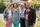 Von links: Jenny Neurath (Antonia Lindemann), Regisseurin Bettina Woernle, Sybille Neurath (Anna Stieblich) und Mike Neurath (Felix Wšrter). | Foto: WDR/Frank Dicks