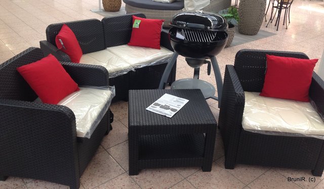 Tolle Garnitur und Kugelgrill!!!