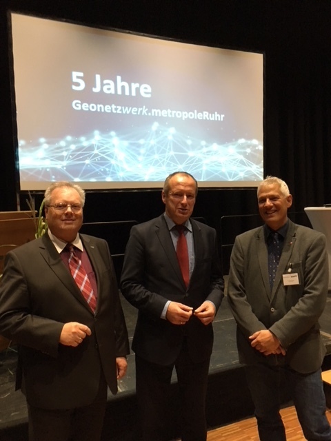 v.l.n.r. Uwe Kutzner, Staatssekretär Oliver Wittke und Dr. Frank Knospe