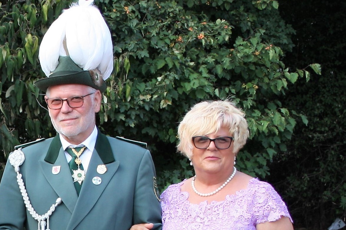 Das amtierende Königspaar Werner und Inge Simon freut sich über ein Herbstfest voller „geheimer Überraschungen“.
Foto: Reiner Terhorst