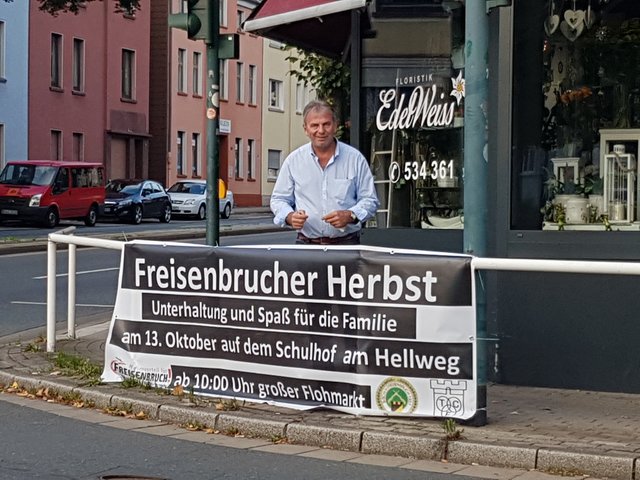 In Freisenbruch weiß man es längst: Am Samstag wird der "Freisenbrucher Herbst" gefeiert. Wilfried Adamy freut sich bereits darauf.