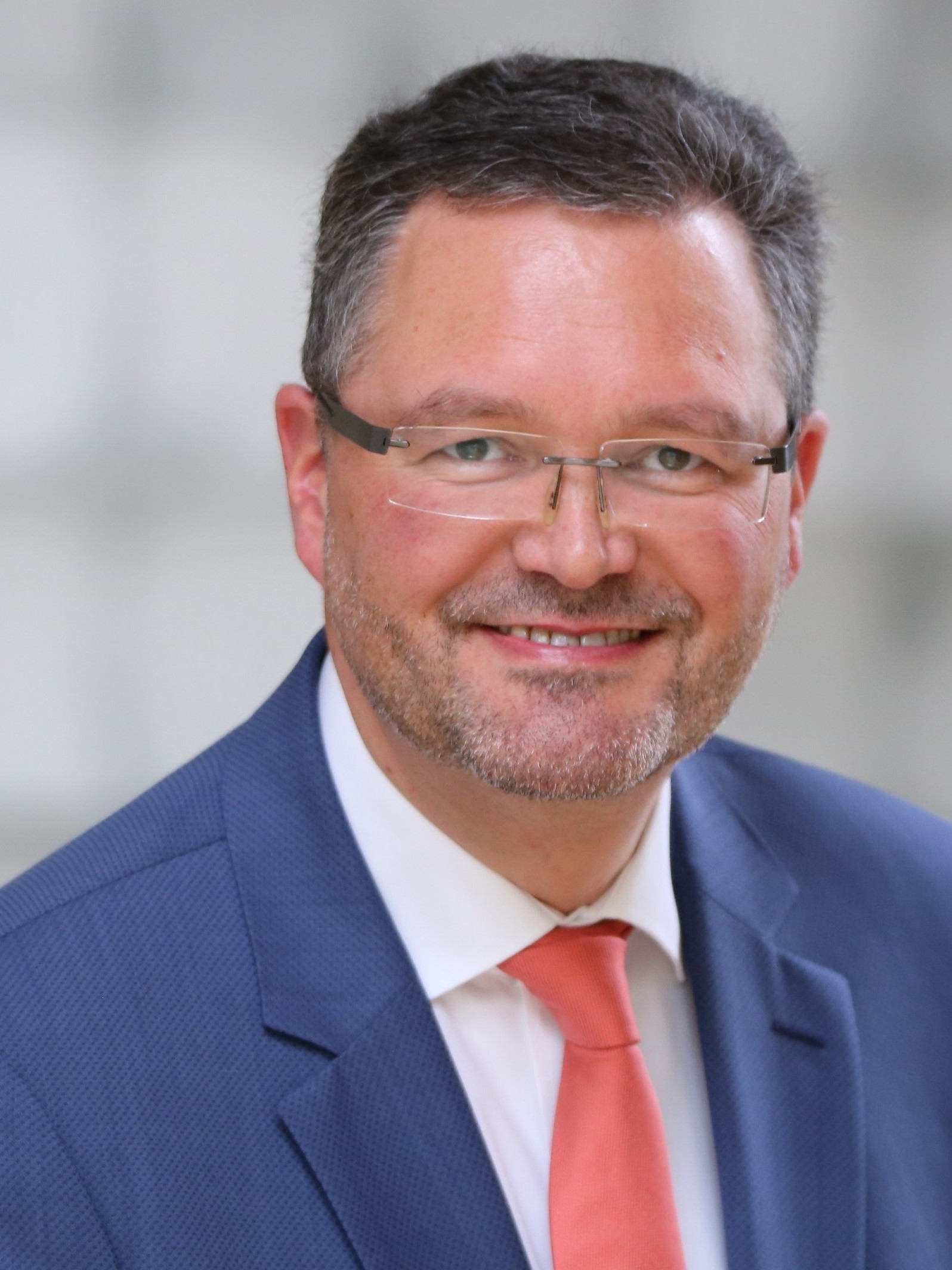 Sieht in der Beantwortung der Fragen durch Winkelmann einen "Affront gegen die Bürger": MdL Bodo Middeldorf, Stadtverbands- und Fraktionsvorsitzender der Sprockhöveler Liberalen