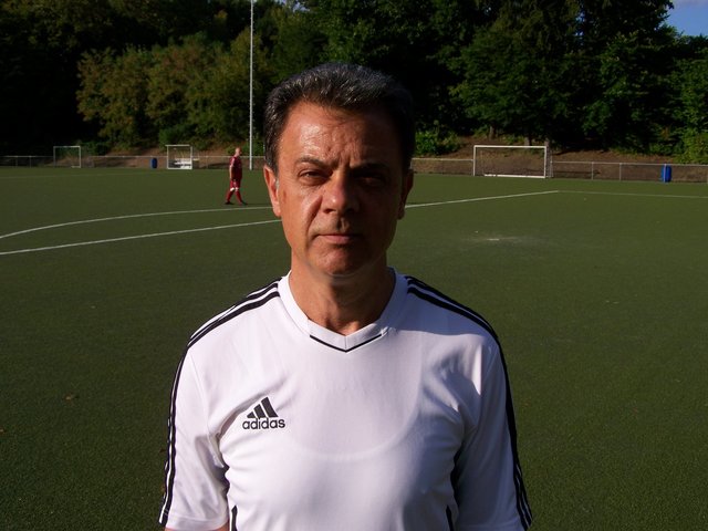 Mevlüt Caliscan, Trainer der 1. Mannschaft von SC Türkiyemspor