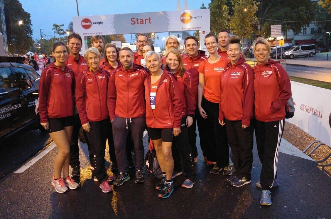 Die Laufsportfreunde Unna beim Kölner RheinEnergyie Marathon.