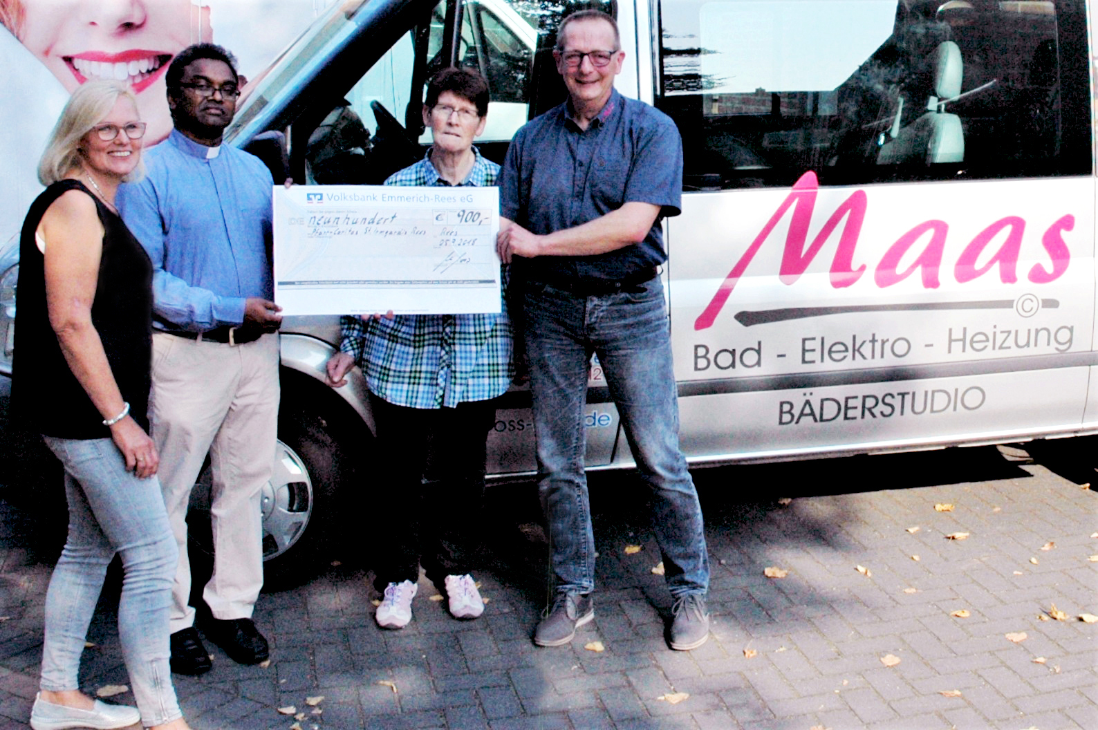 Einen Betrag in Höhe von 900 Euro spendeteMarkus Maas an die Reeser Pfarr-Caritas.