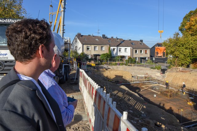 Hier entstehen bis Anfang 2020 die neue Kindertagesstätte Arche Noah und sieben barrierefreie Wohnungen. Foto: Olaf Eybe
