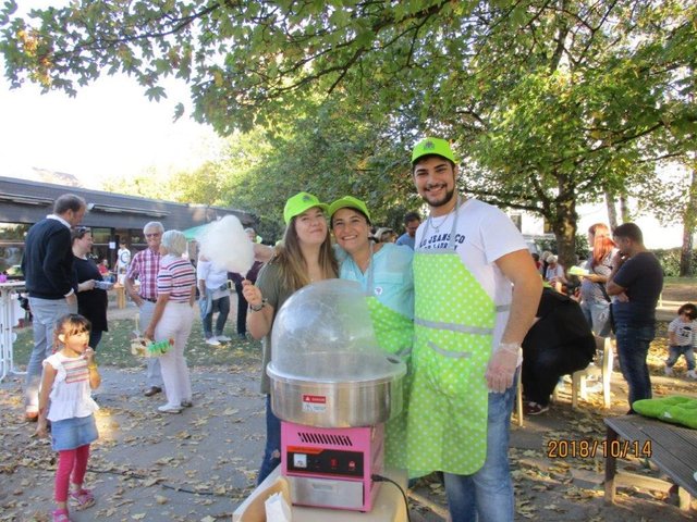 Und dieses team sorgte für die leckere Zuckerwatte