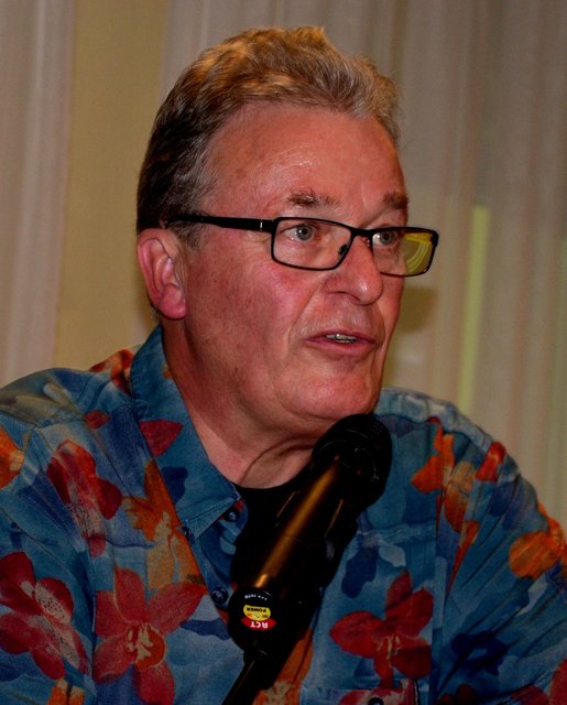 Moderator Peter Roßkothen (c) Manfred Wrobel