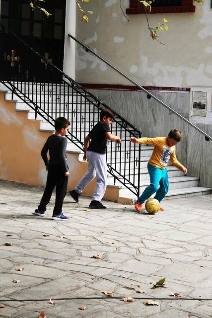 Der Ball gedeihet überall!