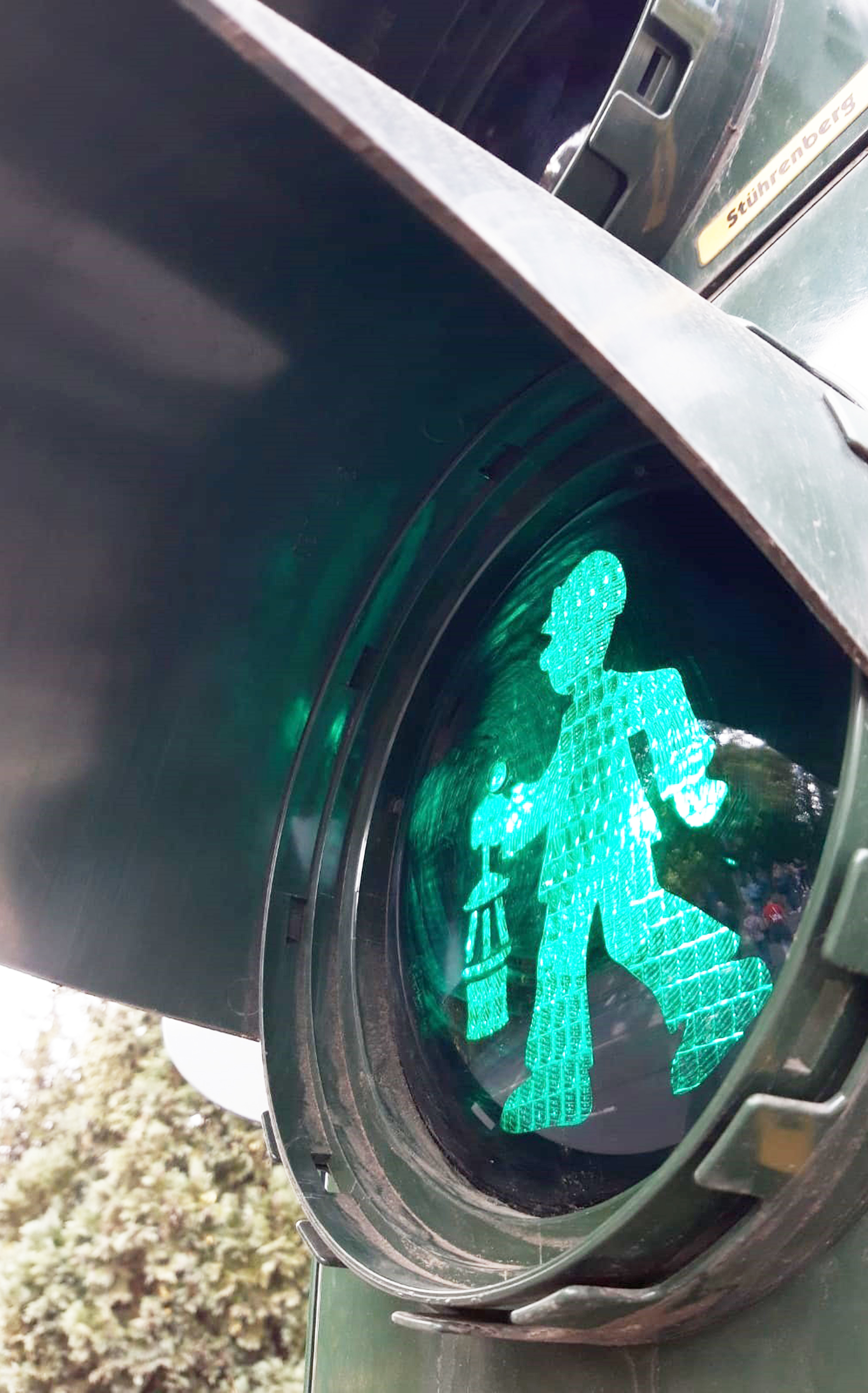 Für den deutschen Steinkohlenbergbau stehen die Zeichen auf rot, in Duisburg gibt es nun ein grünen Ampelbergmann. Foto: Stadt Duisburg