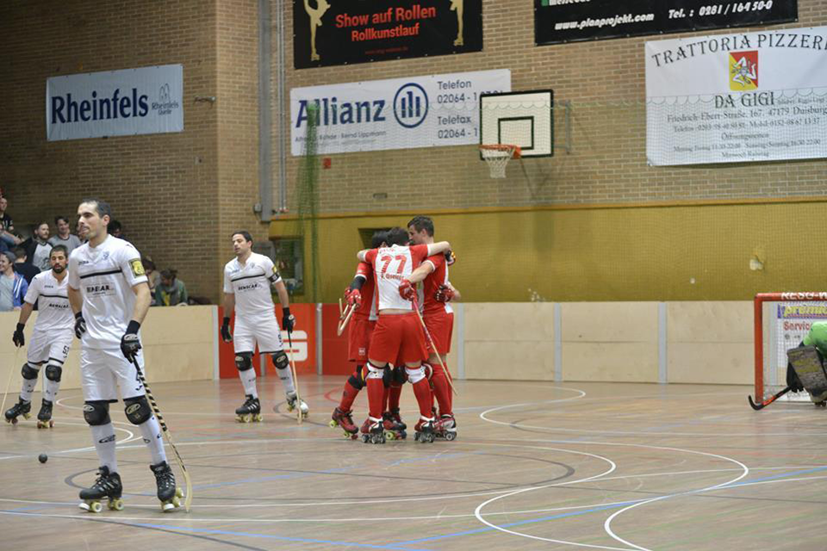 Beim letzten Gastspiel vom HC Turquel gab es für die Profis nichts zu holen. Ein Tor fehlte den Roten Teufeln um die Verlängerung zu erreichen.Foto: Isselhorst
