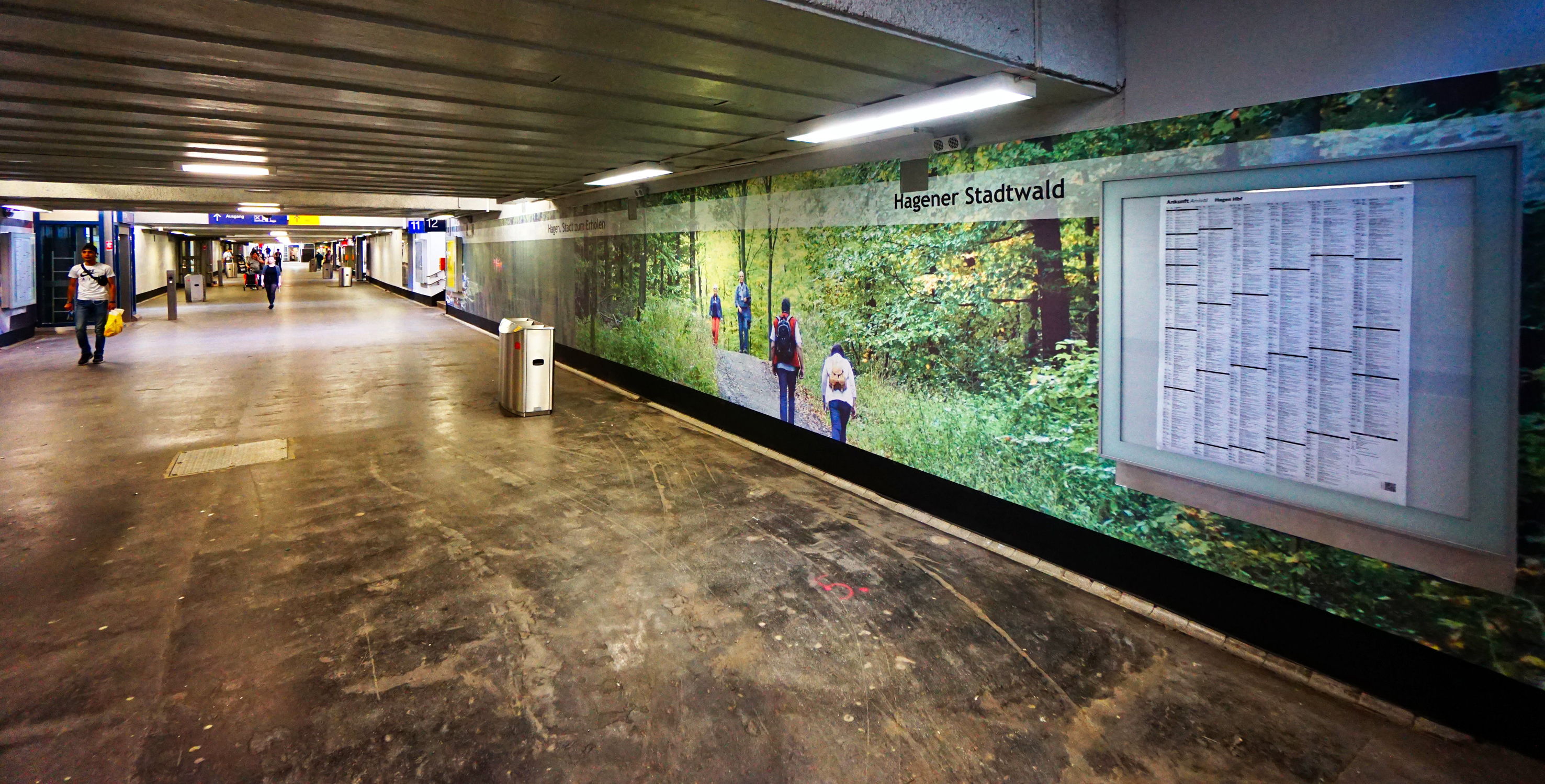 Bei dem Umbau des Hagener Hauptbahnhofes wird eine antibakterielle Beschichtung getestet.