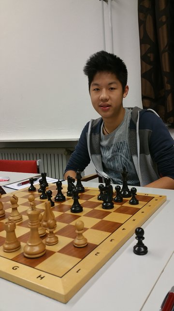 Weseler Schachspieler Niklas Jacobi spielte gegen SF Heinsberg sehr nervenstark. Am Ende hatte er das Glück des Tüchtigen.
