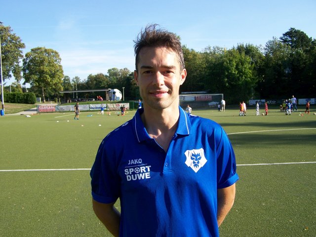 Apo Deniz, 36 Jahre alt, seit 2 Jahre beim VfB, Hobbies Fotografieren und Kinder, verheiratet, 2 Kinder (Photo Marx)