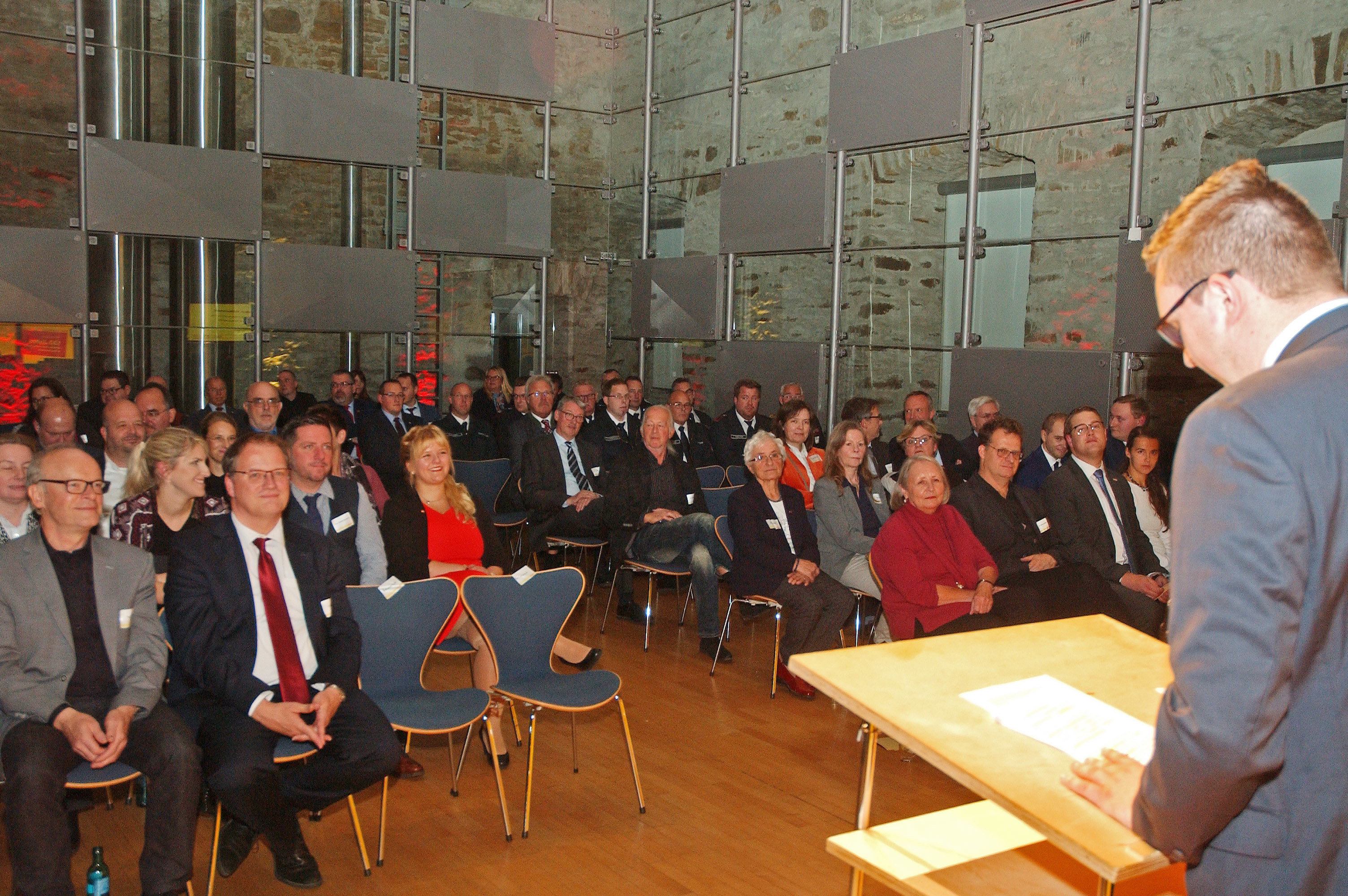 Volles Haus im Haus Witten: Mitglieder befreundeter Organisationen und Promis waren dabei.