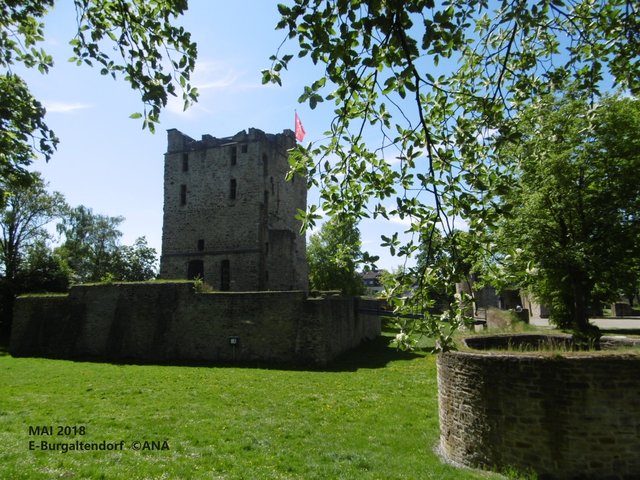 Essen-BURGALTENDORF, Burgruine... auch schön! :- Fotos aus MAI2018@ANA