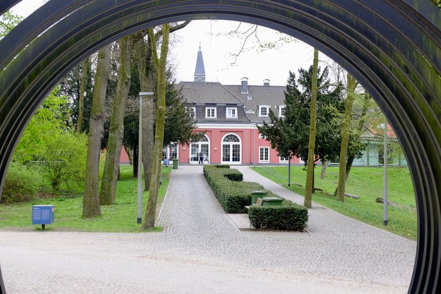 Schloss Oberhausen vom Kaisergarten aus gesehen