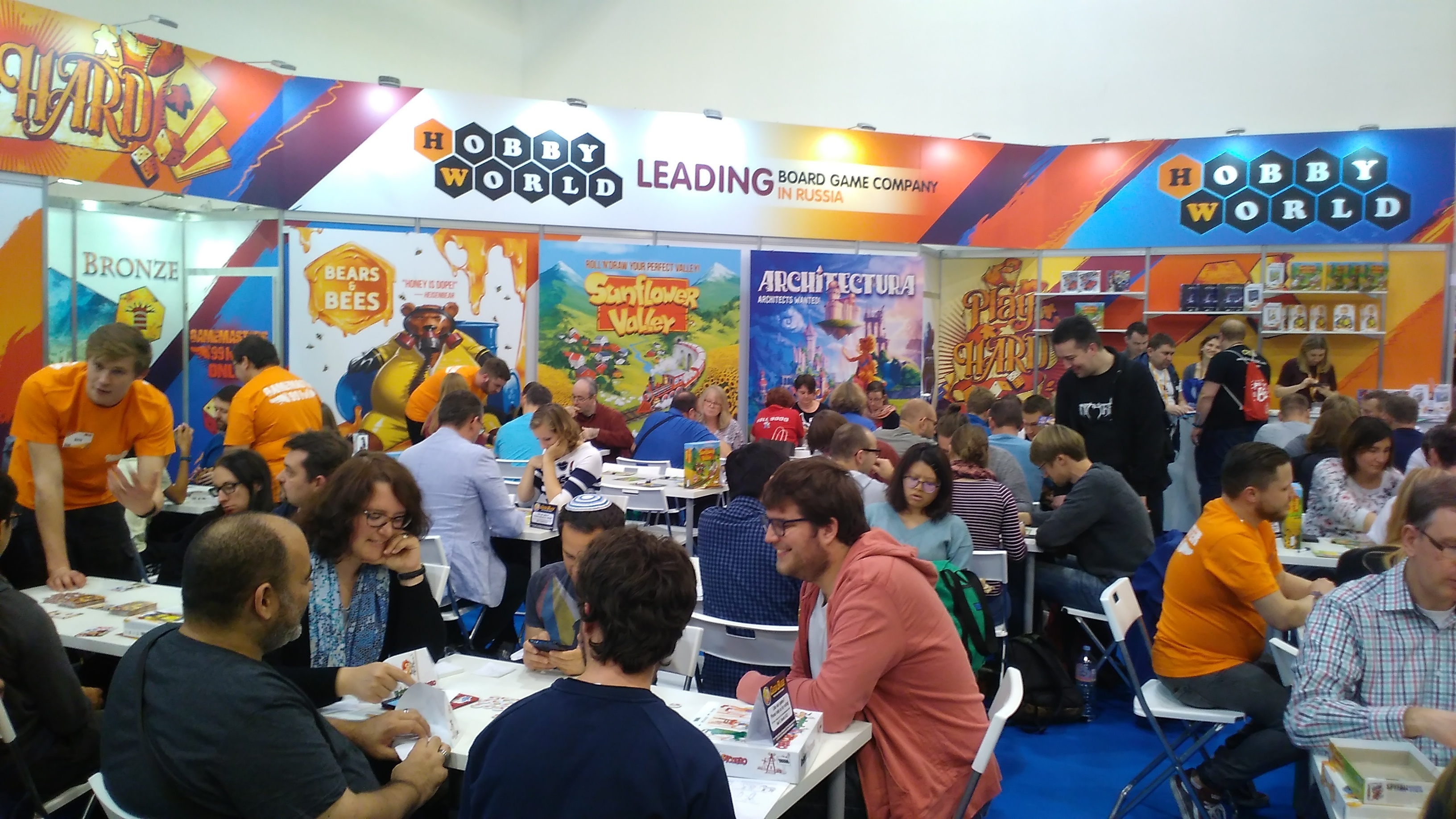 Stundenlanger Spielspaß ist für die Besucher der Messe SPIEL '18 ein Muss.