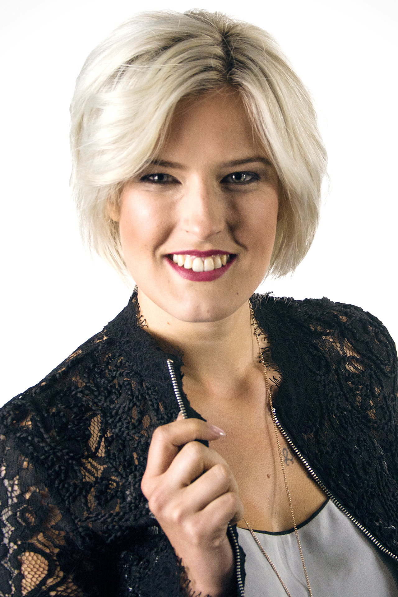 Schlagersängerin Julia Bender feiert im November ihr Bühnenjubiläum in Lünen.
