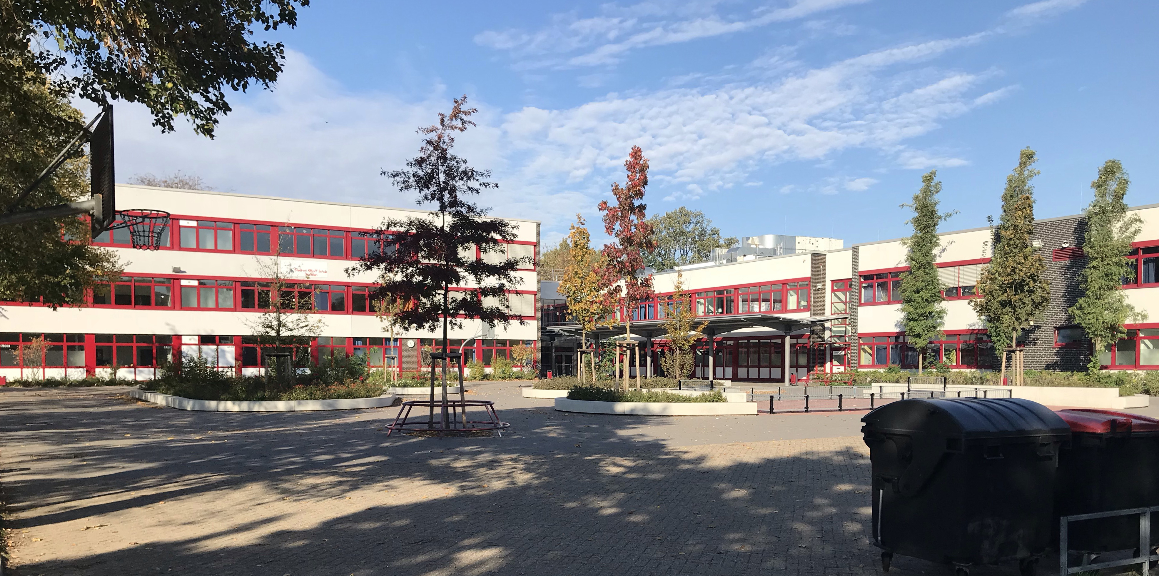 Es kehrt einfach keine Ruhe ein in die Diskussion um die Zukunft der Dinslakener Schullandschaft.