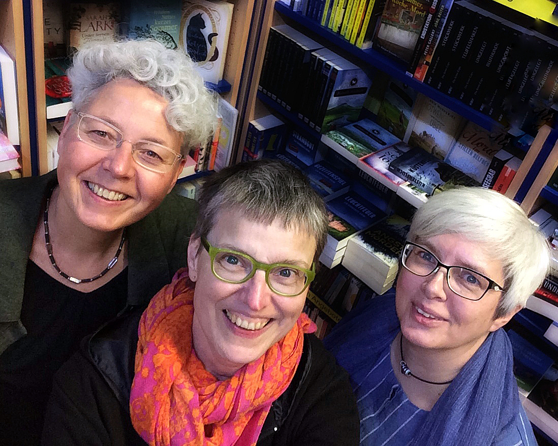 Die drei Duisburger Buchhändlerinnen (v.l.): Elisabeth Evertz, Kitty Görner und Gabi Scheibe.