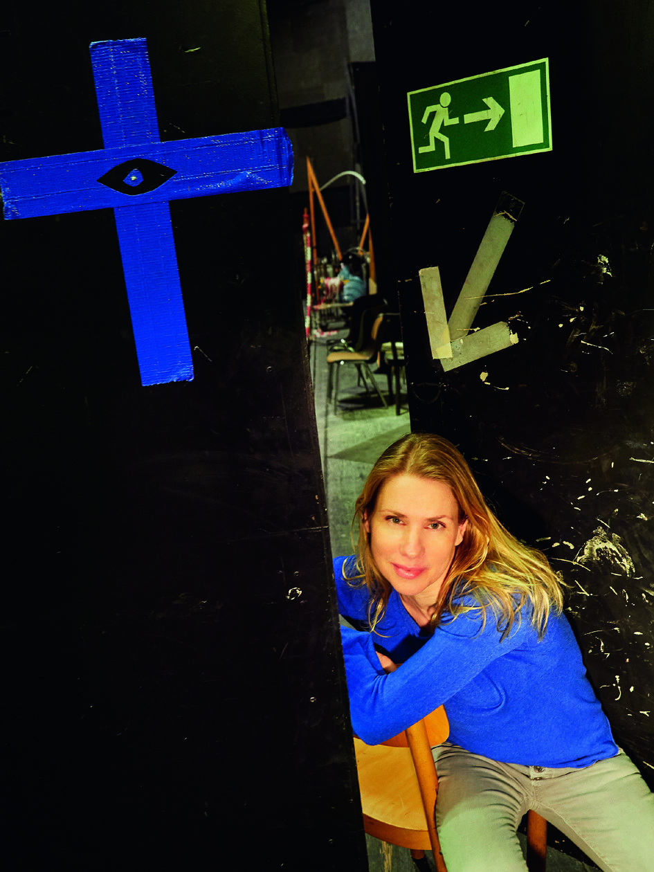 Die Schauspielerin Tanja Schleiff ist am Donnerstag, 8. November, 19 Uhr Gast beim "Roten Sofa", der bekannten Theater-Talk-Reihe des Theatermuseums.