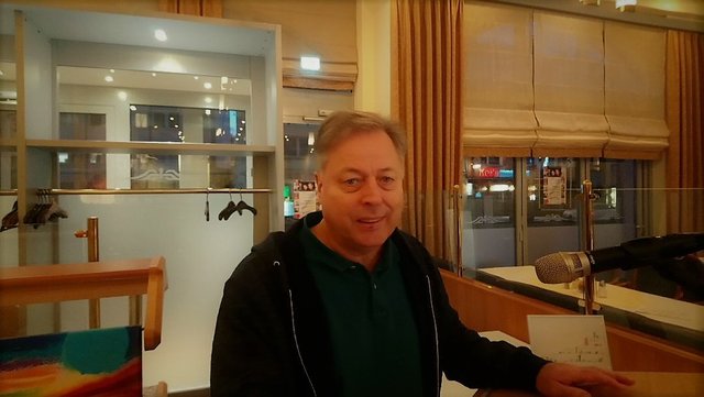 Lyriker und Veranstalter Manfred Wrobel | Foto: (c) Sabine Fenner