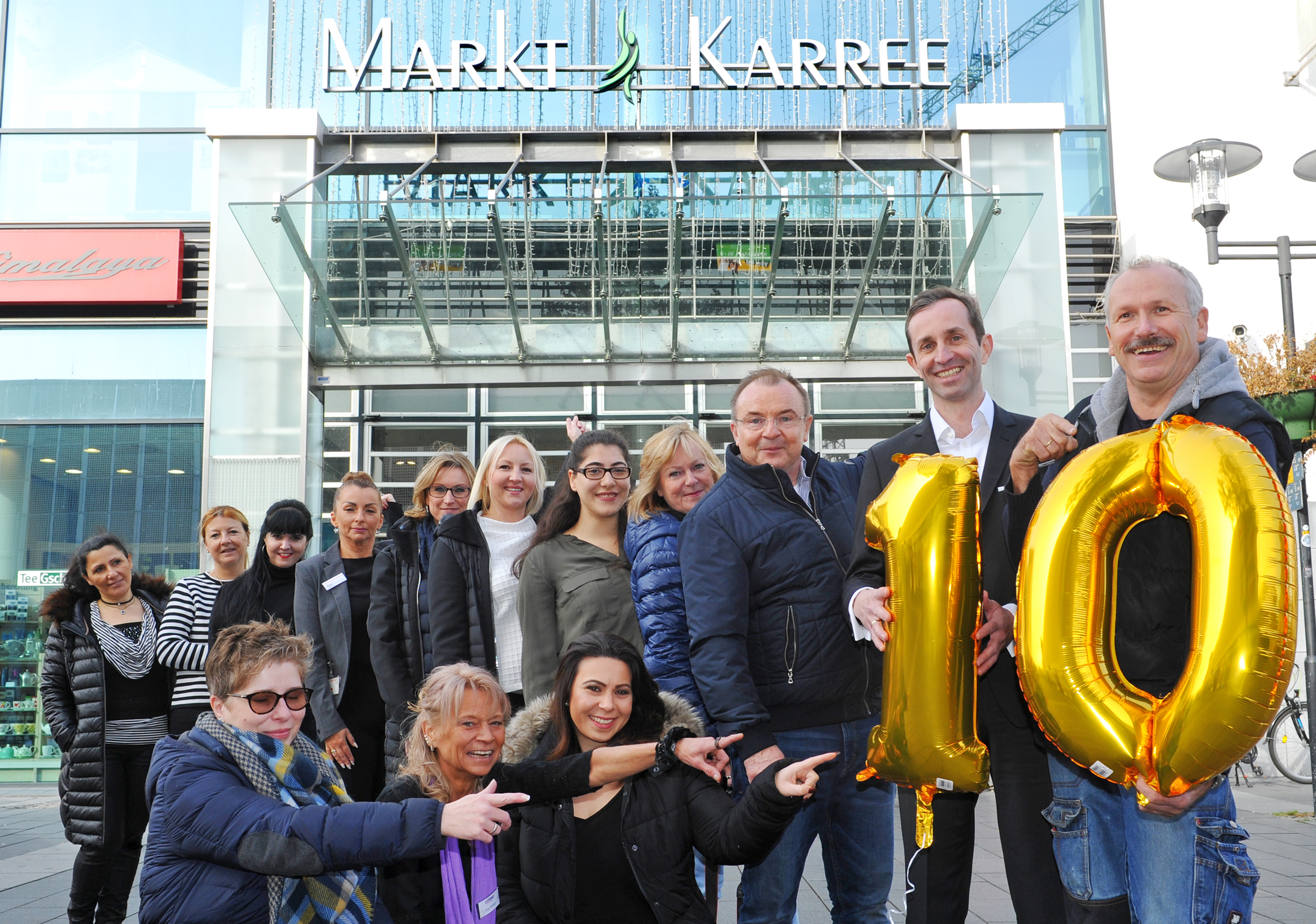 Seit zehn Jahren öffentet das MarktKarree im Herzen der Stadt nun schon seine Türen. Das Ereignis wird drei Tage lang gefeiert. Die Händler haben zahlreiche tolle Aktionen vorbereitet.