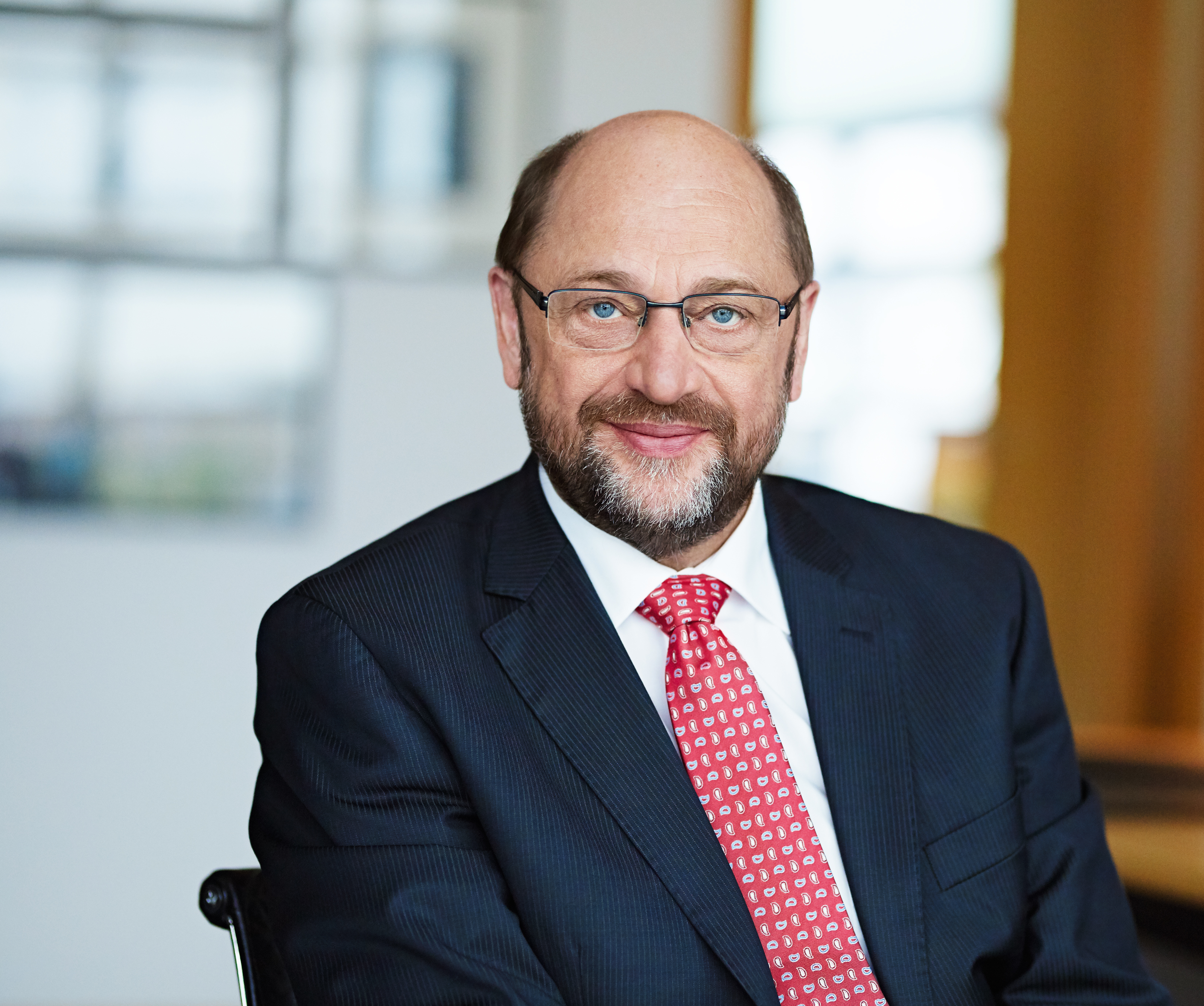 Martin Schulz (MdB, SPD) referiert am Mittwoch, 14. November, beim ökumenischen Dorfgespräch in St. Mauritius. Foto: Benno Kraehahn