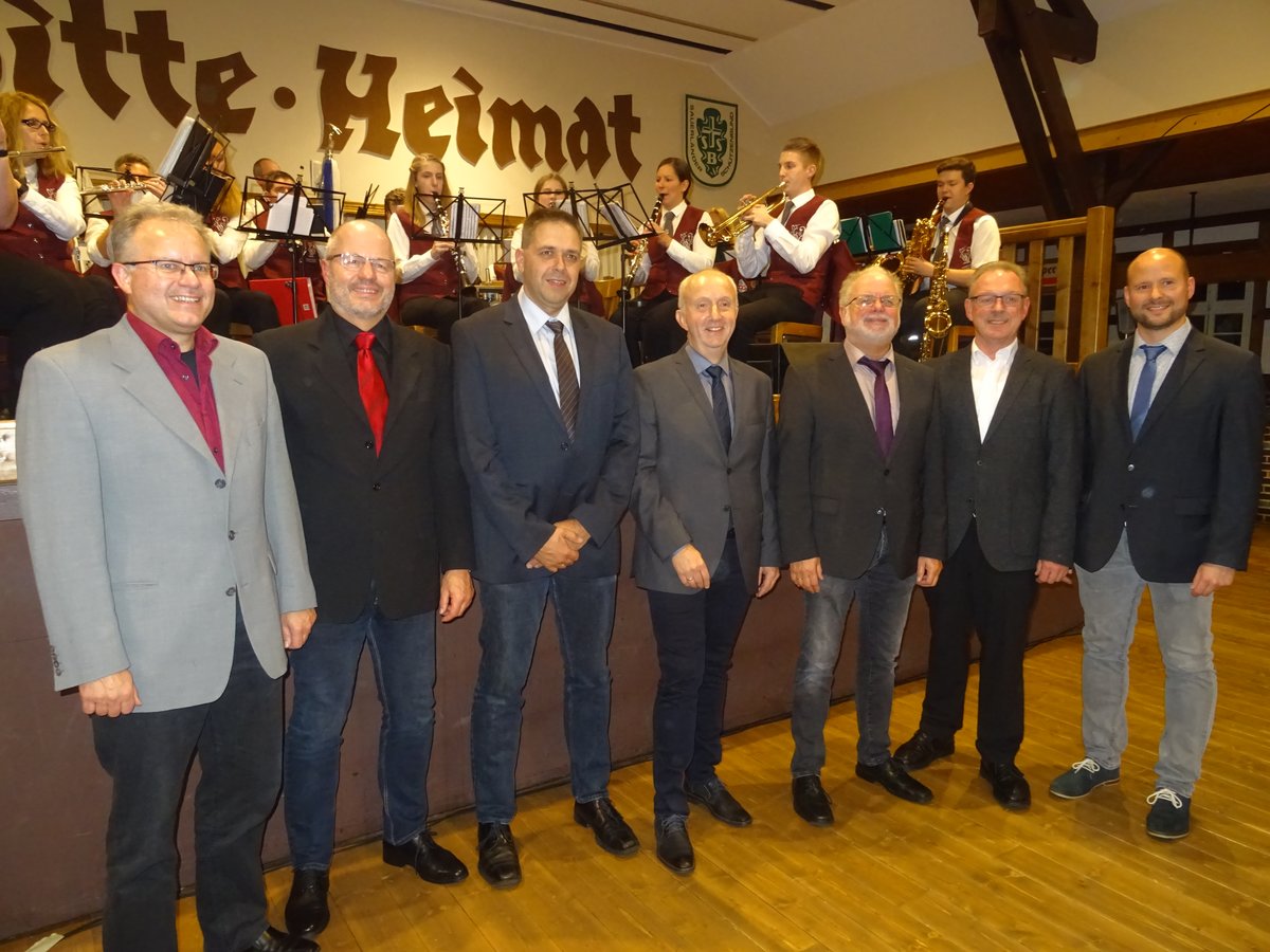 v. L. Olaf Hachmann, Thomas Röttger, Martin Brüggemann, Ferdi Geiz, Johannes Bette, Pastor Ernst Thomas und Benjamin Bräutigam