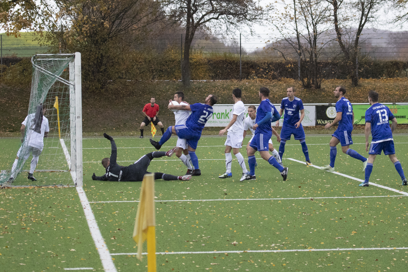 Mit 2:1 bezwang der SC Obersprockhövel die Gäste aus Obercastrop. Damit hält der SCO den zweiten Platz in der Tabelle. Foto: Strzysz