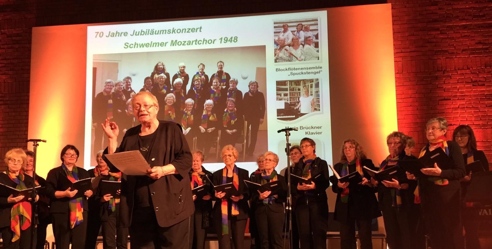 Zum 70. Geburtstag präsentierte der Mozartchor ein abwechslungsreiches Programm.